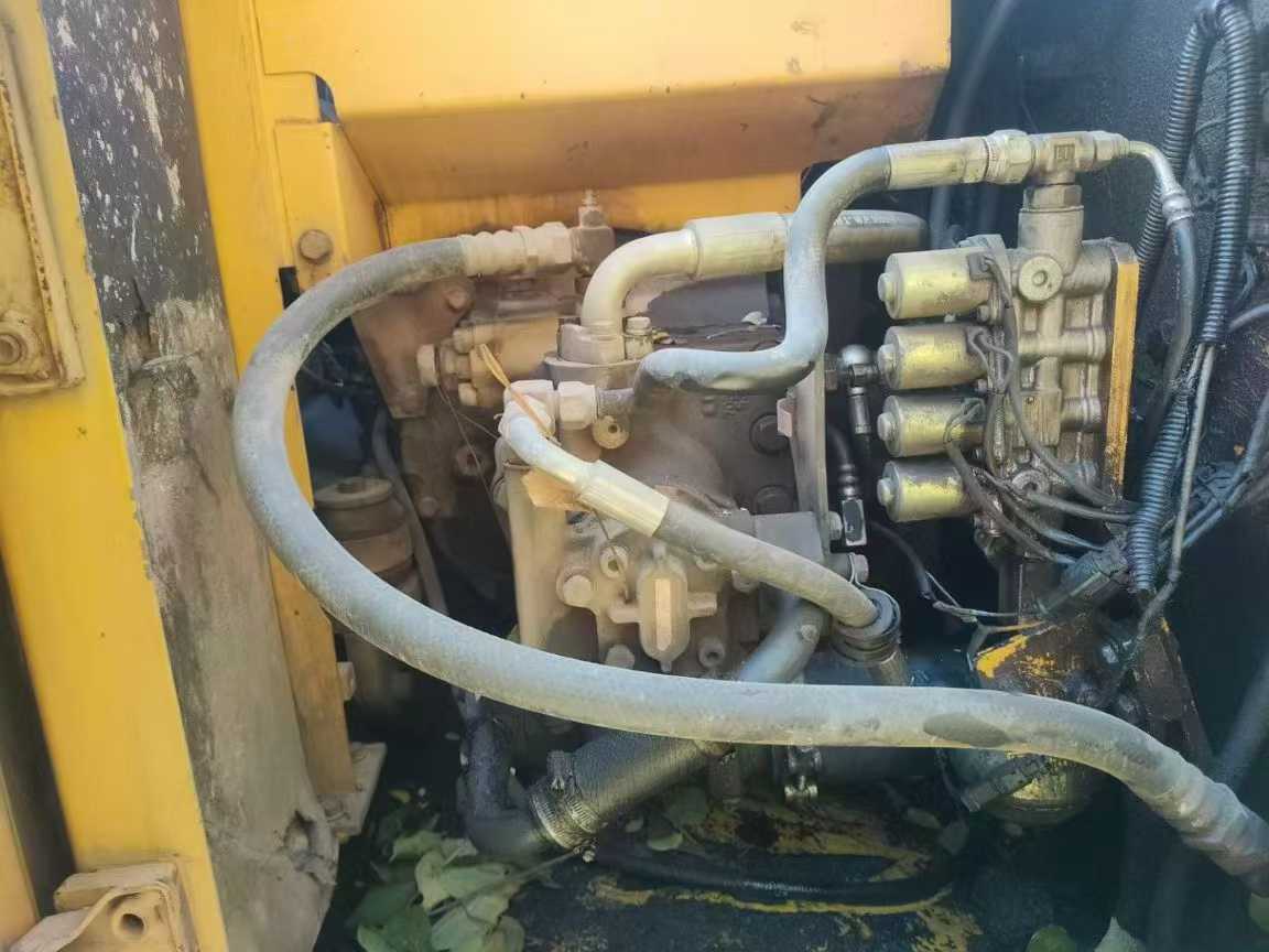 Buy Komatsu PC120-6E Used Excavator / 2 Used Komatsu PC120-6E Excavator 2016 Model / 2