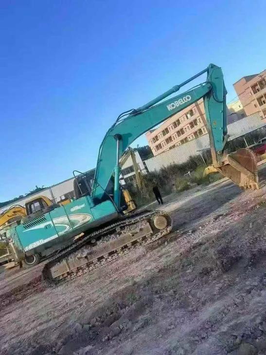 Buy Kobelco SK250-8 Used Excavator / 1