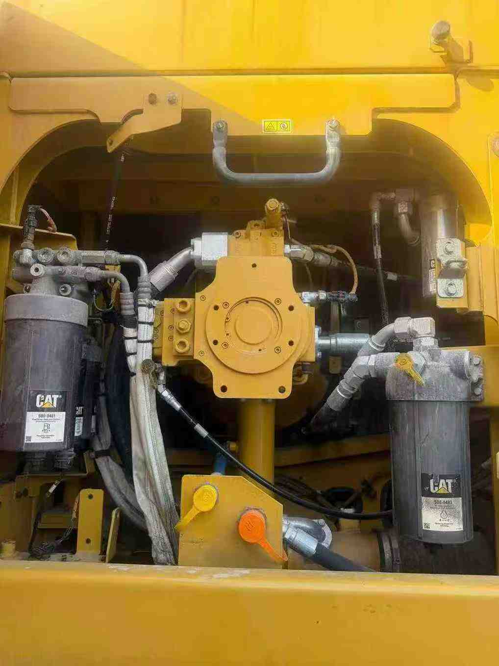 Buy Caterpillar CAT352 Used Excavator / 3 Used Caterpillar CAT352 Excavator 2022 Model / 3