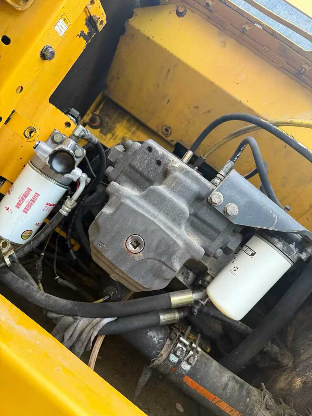 Buy Komatsu PC220-8 Used Excavator / 5 Used Komatsu PC220-8 Excavator 2016 Model / 5