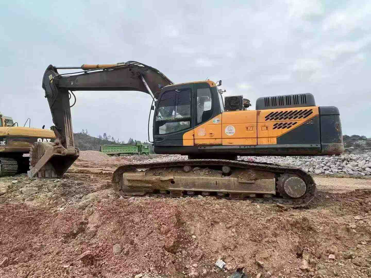 Buy Hyundai 350LC-9V Used Excavator / 2 Used Hyundai 350LC-9V Excavator 2021 Model / 2