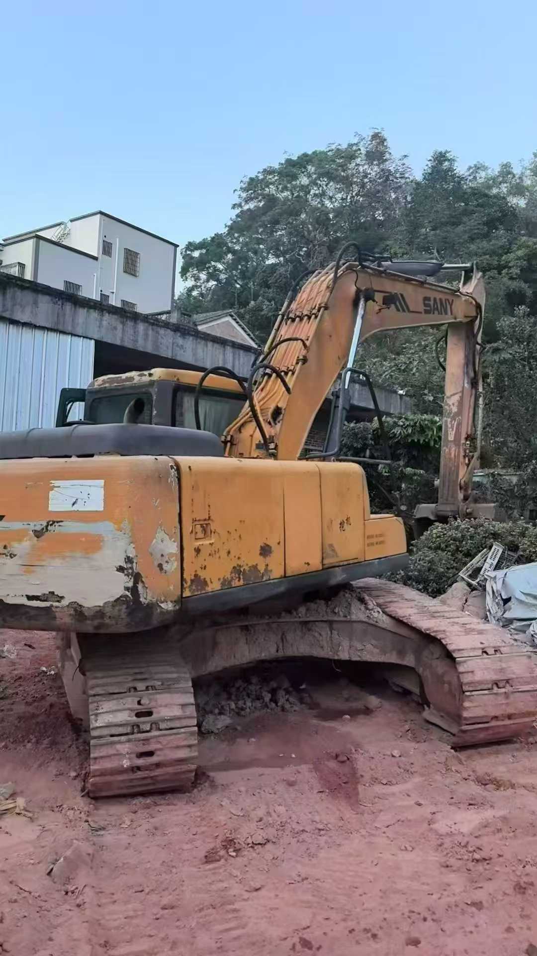 Buy Sany SY215ACE Used Excavator / 1