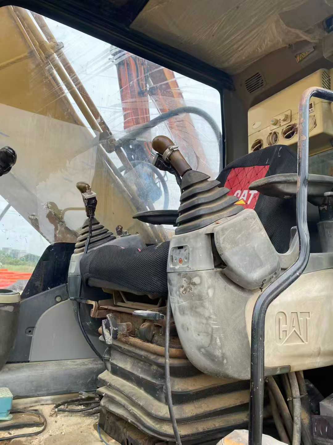 Used Caterpillar CT20 Excavator 2016 Model / 4