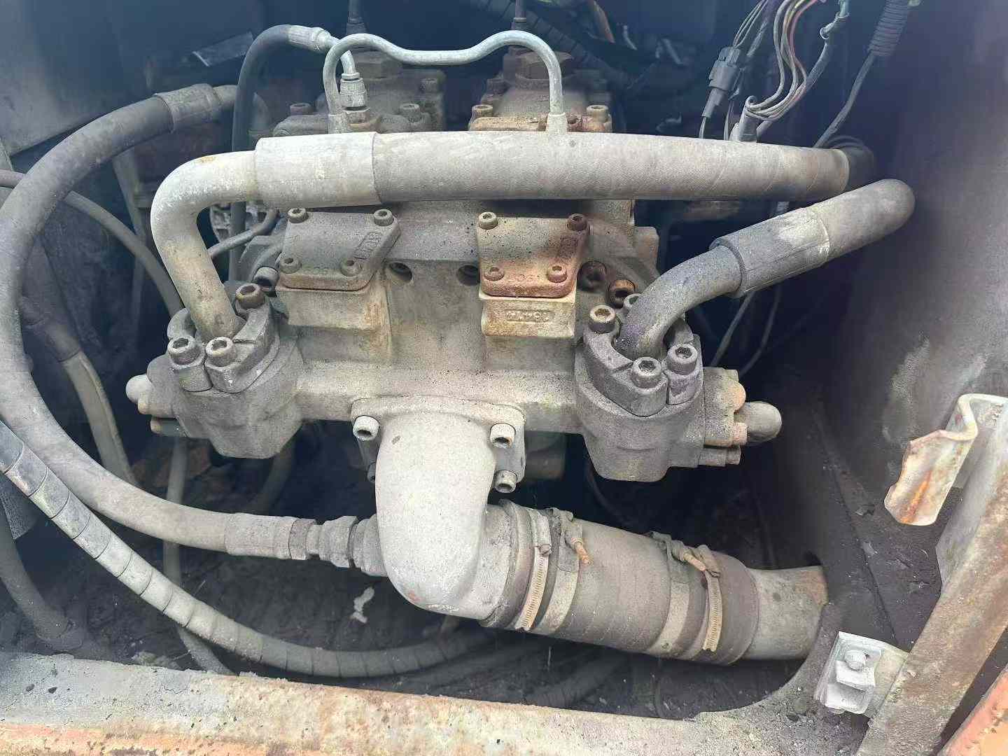 Used Hitachi ZAXIS200 Excavator 2016 Model / 4