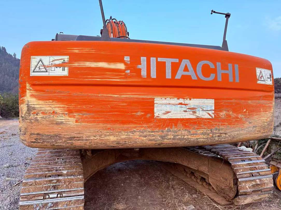 Used Hitachi ZX60 Excavator 2015 Model / 6