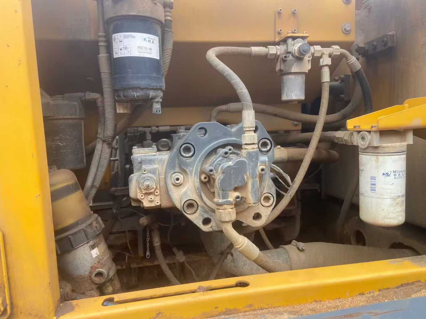 Used XCMG XE270GK Excavator 2016 Model / 2