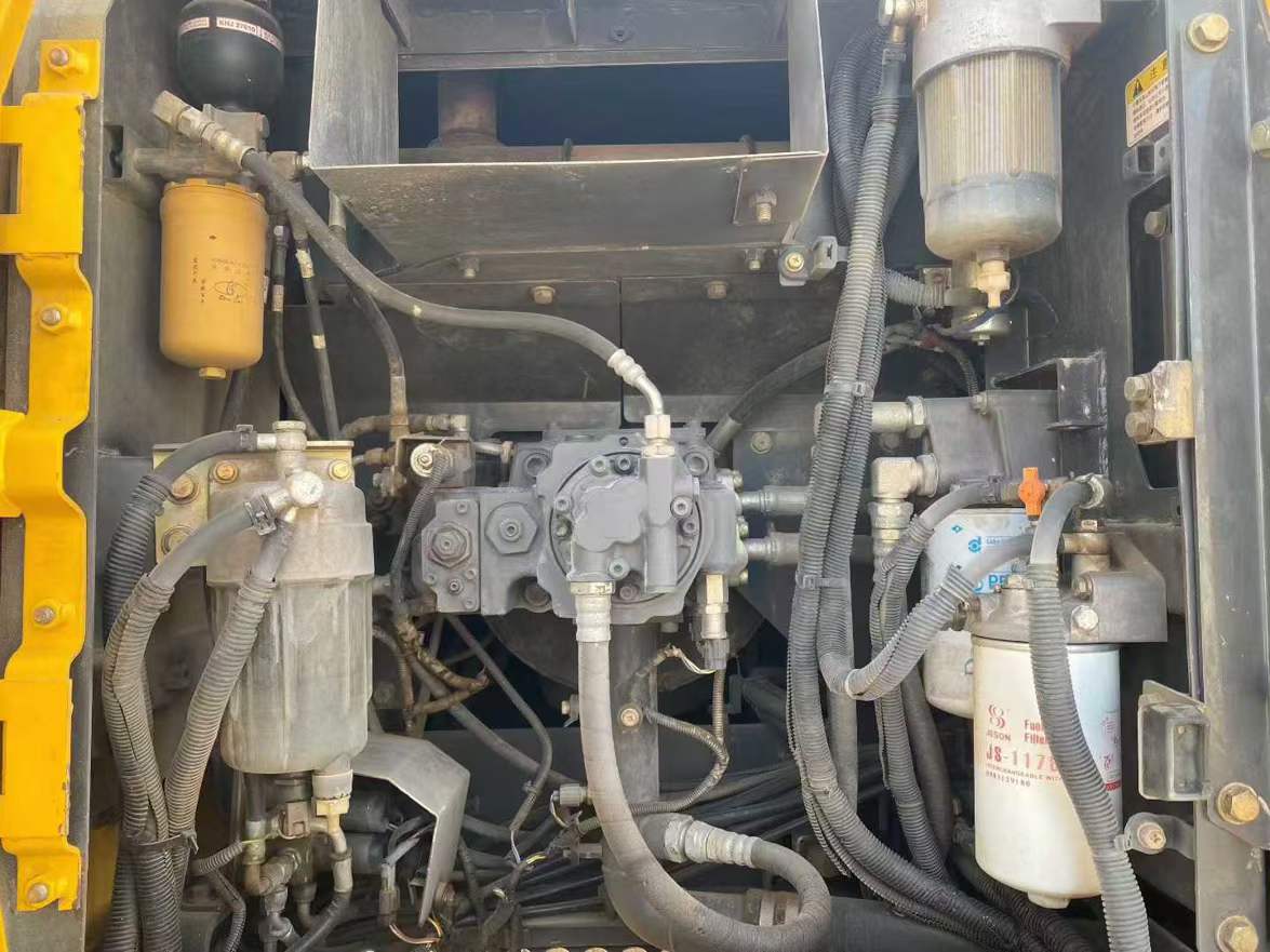 Used Sumitomo SH180LC-6 Excavator 2019 Model / 9