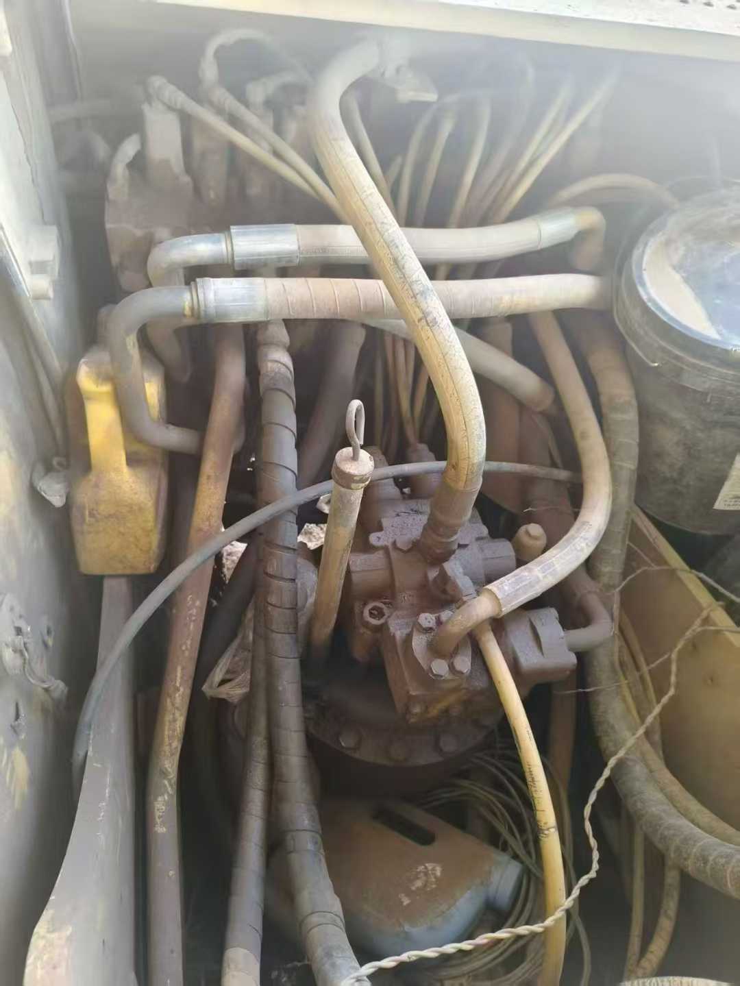 Used Caterpillar 320D Excavator 2016 Model / 8