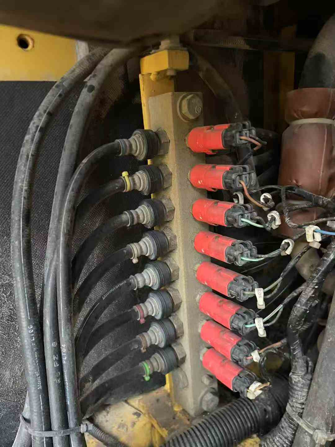 Used Komatsu PC120-6E Excavator 2016 Model / 7