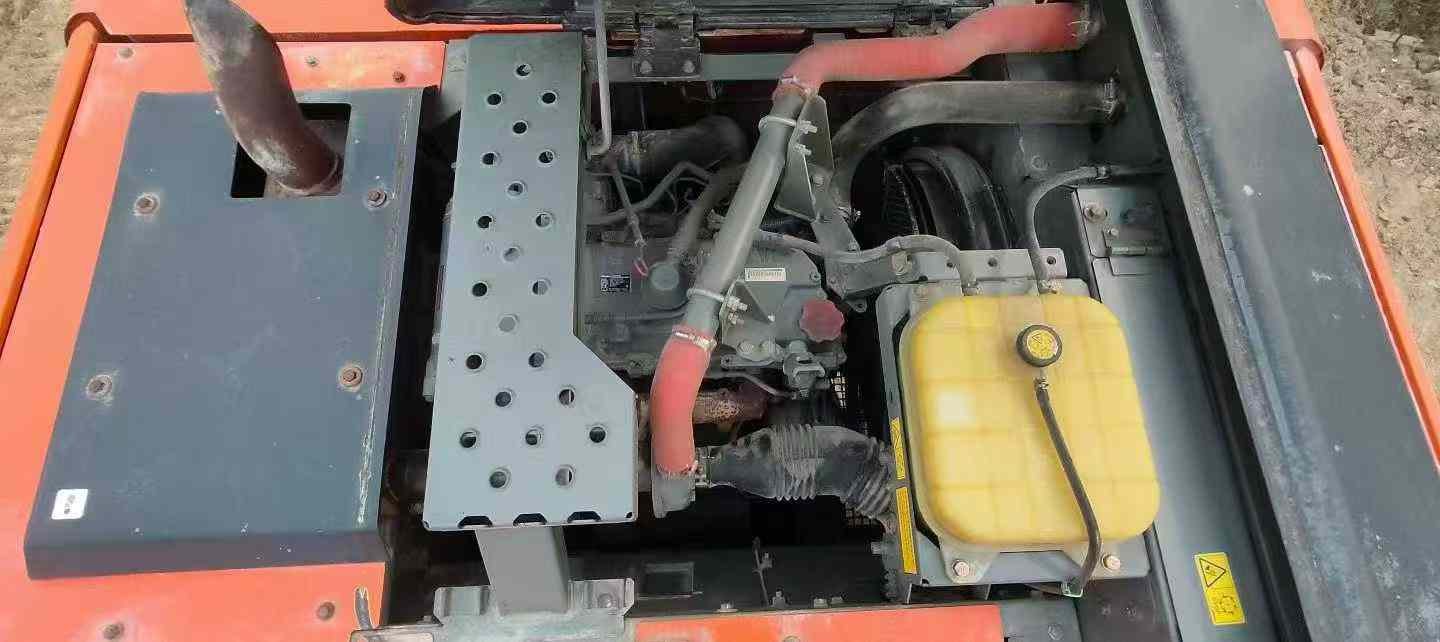 Used Hitachi ZAXIS200 Excavator 2019 Model / 9