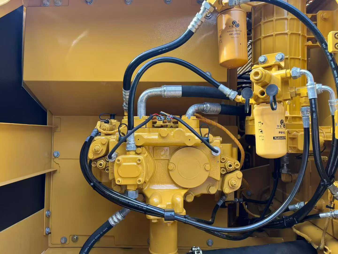 Used Caterpillar 320C Excavator 2016 Model / 6