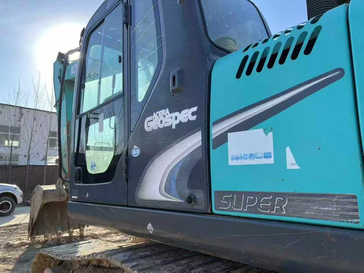 Used Kobelco SK2008 Excavator 2015 Model / 2