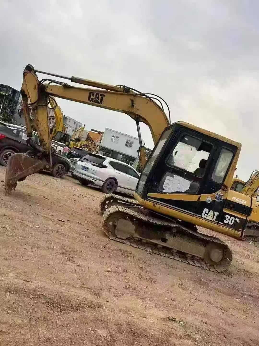 Used Caterpillar 307V2 Excavator 2016 Model / 3