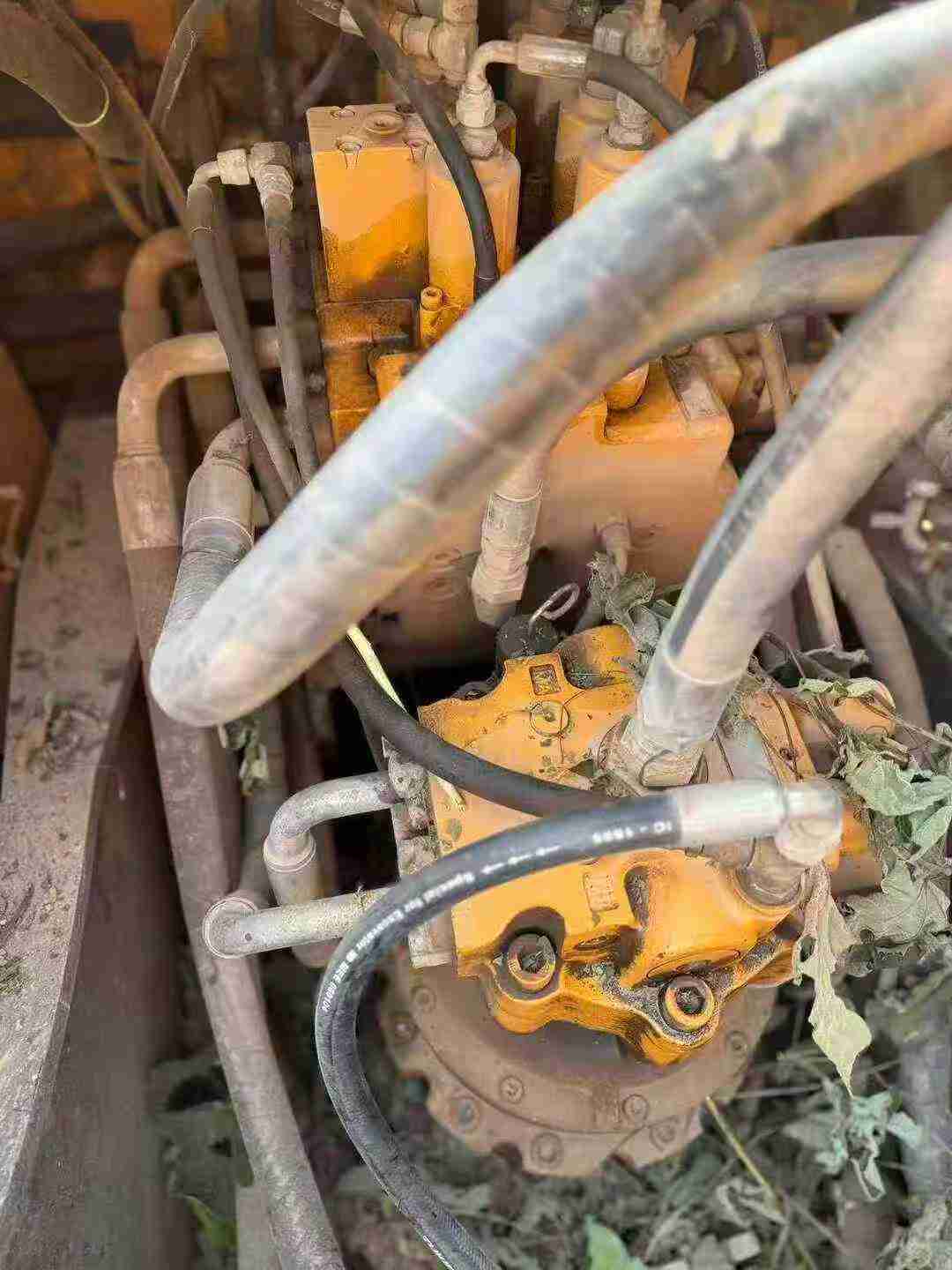 Used Hyundai R215VS Excavator 2019 Model / 7