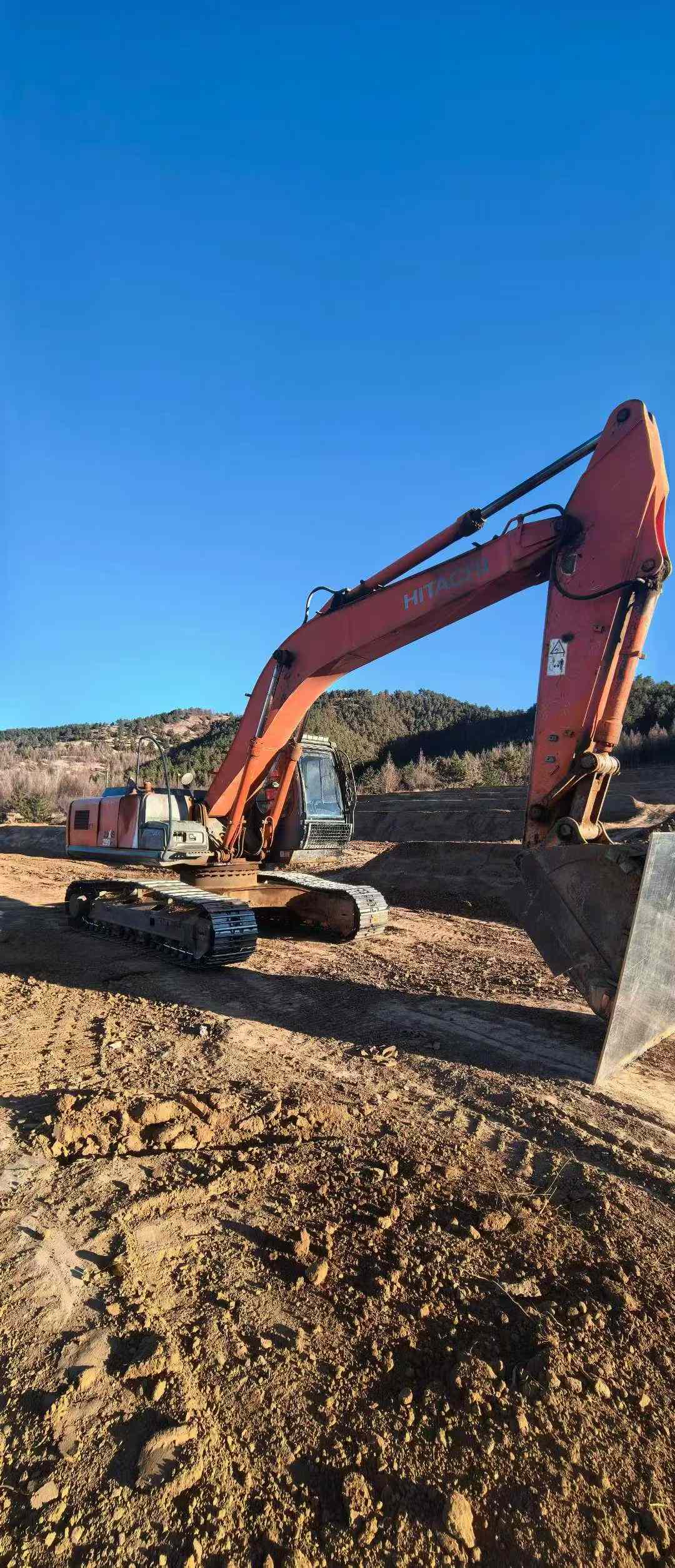 Buy Hitachi ZW250 Used Excavator / 6 Used Hitachi ZW250 Excavator 2016 Model / 6