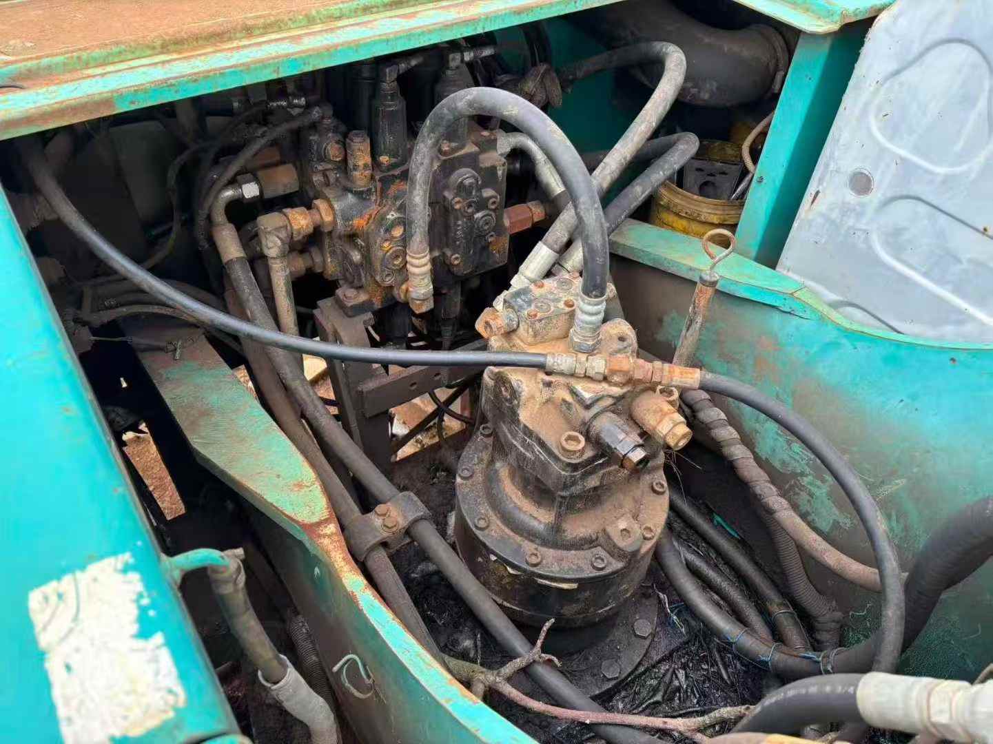 Used Kobelco SK200 Excavator 2016 Model / 5