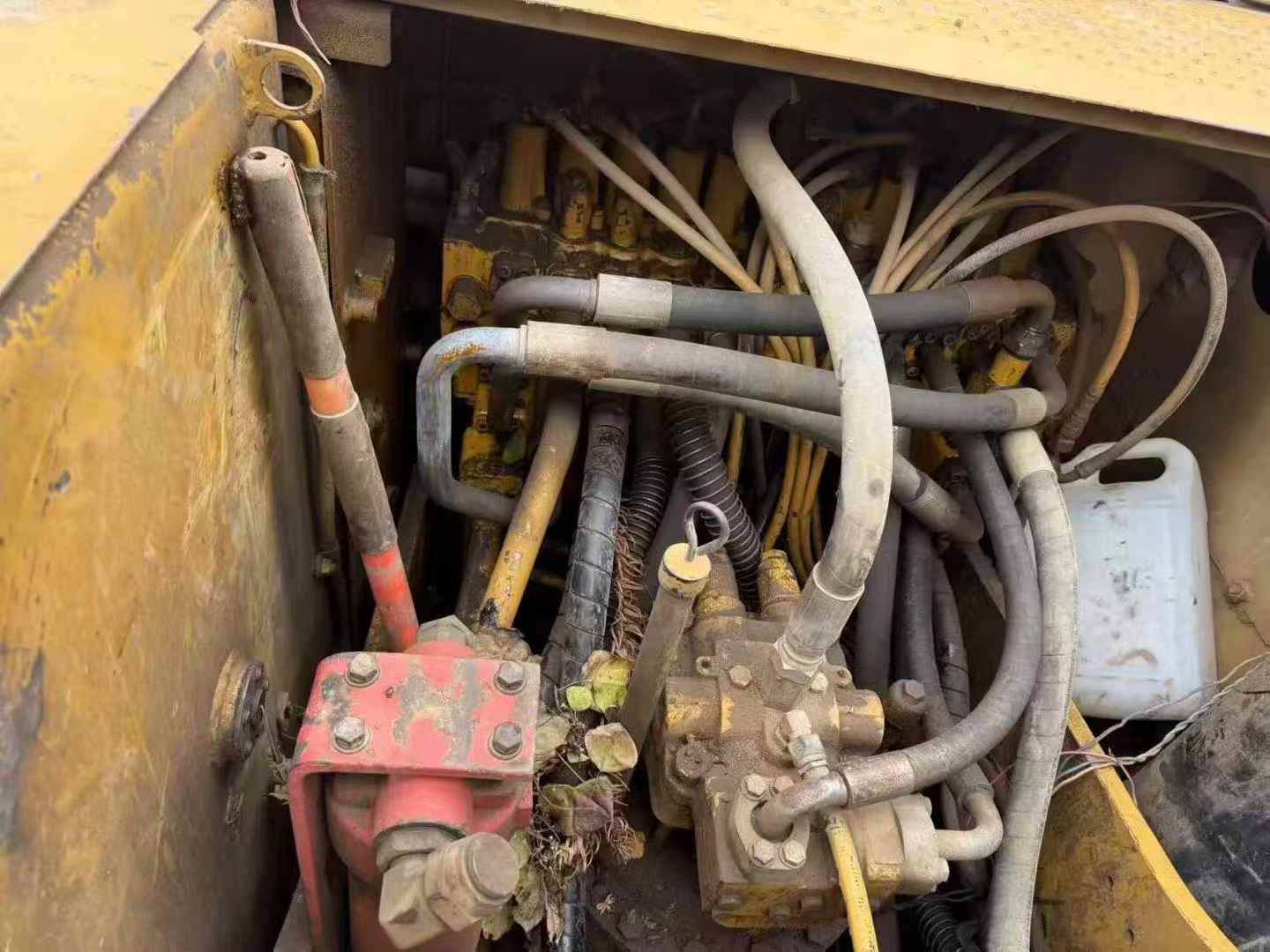 Buy Caterpillar 320D Used Excavator / 3 Used Caterpillar 320D Excavator 2016 Model / 3