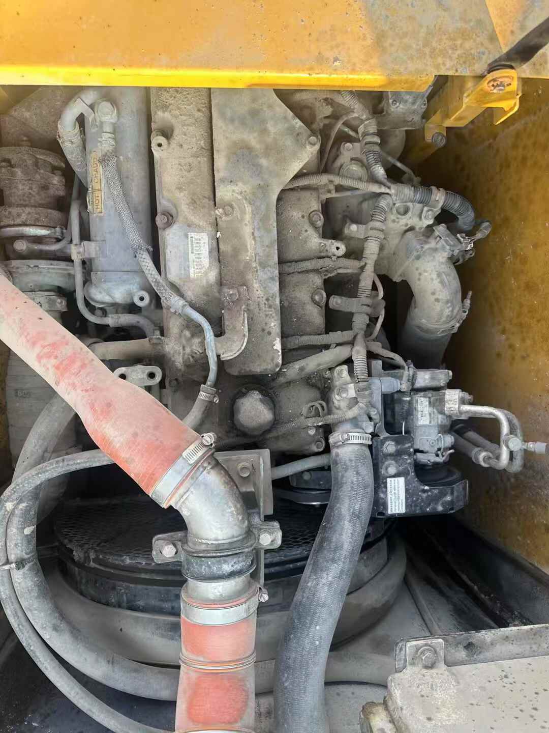 Used Sany SY135 Excavator 2018 Model / 3