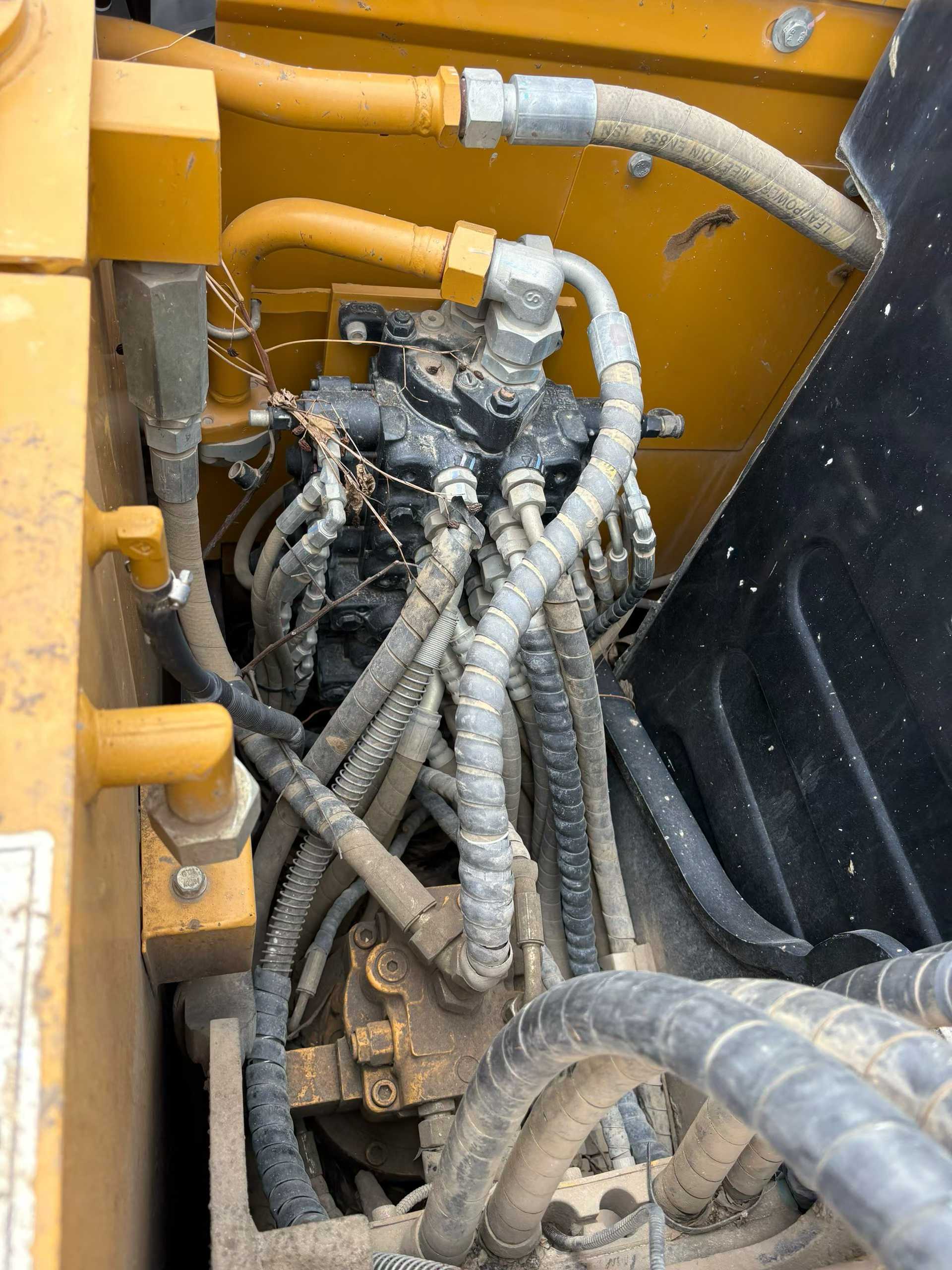 Used Sany SY75 Excavator 2020 Model / 6