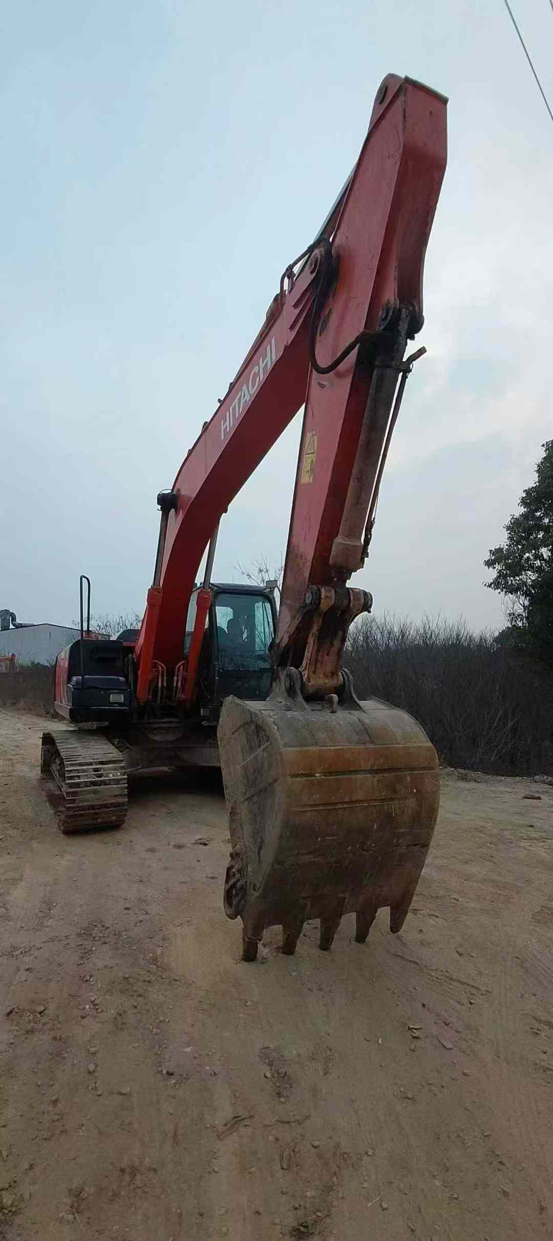 Used Hitachi ZAXIS200 Excavator 2019 Model / 6