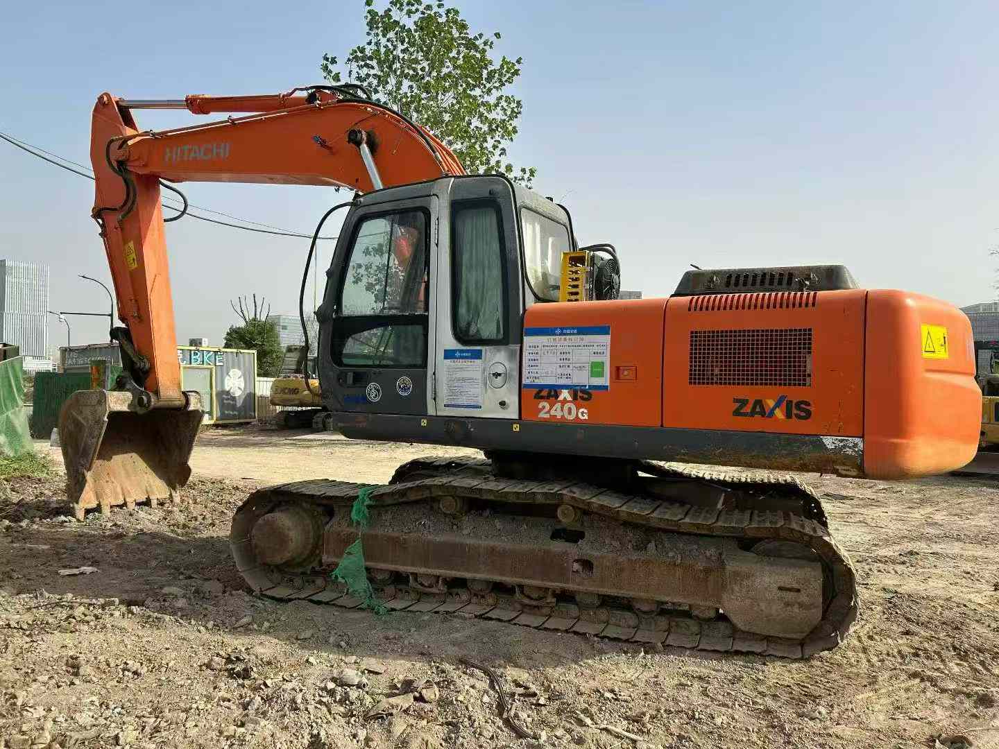 Used Hitachi ZX240-3 Excavator 2011 Model / 3