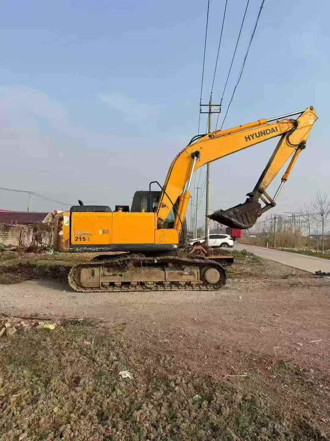 Used Hyundai R215-7 Excavator 2010 Model / 2