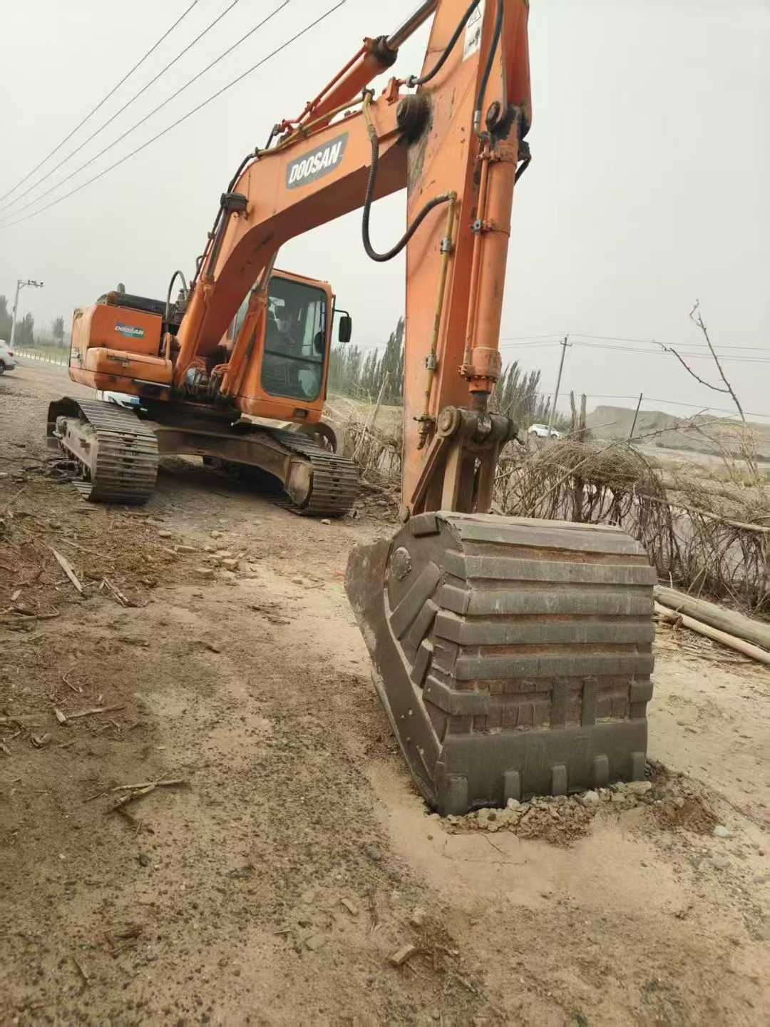 Used Doosan S225 Excavator 2016 Model