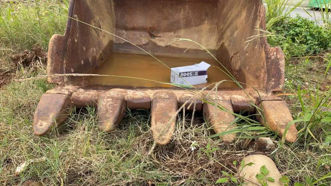 Buy Kobelco SK60 Used Excavator Used Kobelco SK60 Excavator 2016 Model