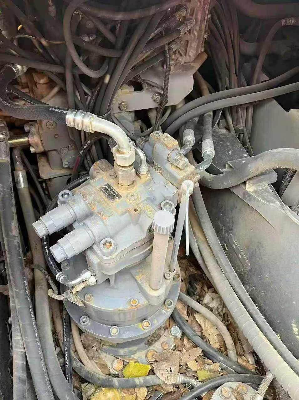 Used Hitachi EX210 Excavator 2016 Model / 8