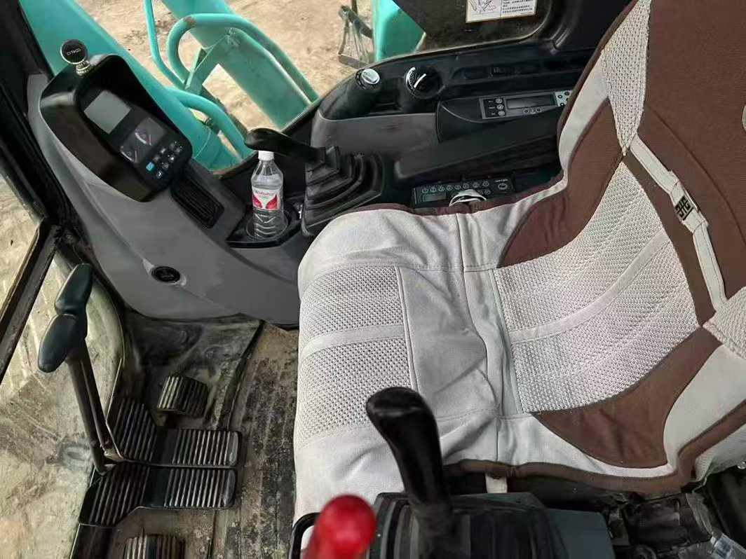 Used Kobelco SK2008 Excavator 2015 Model / 6