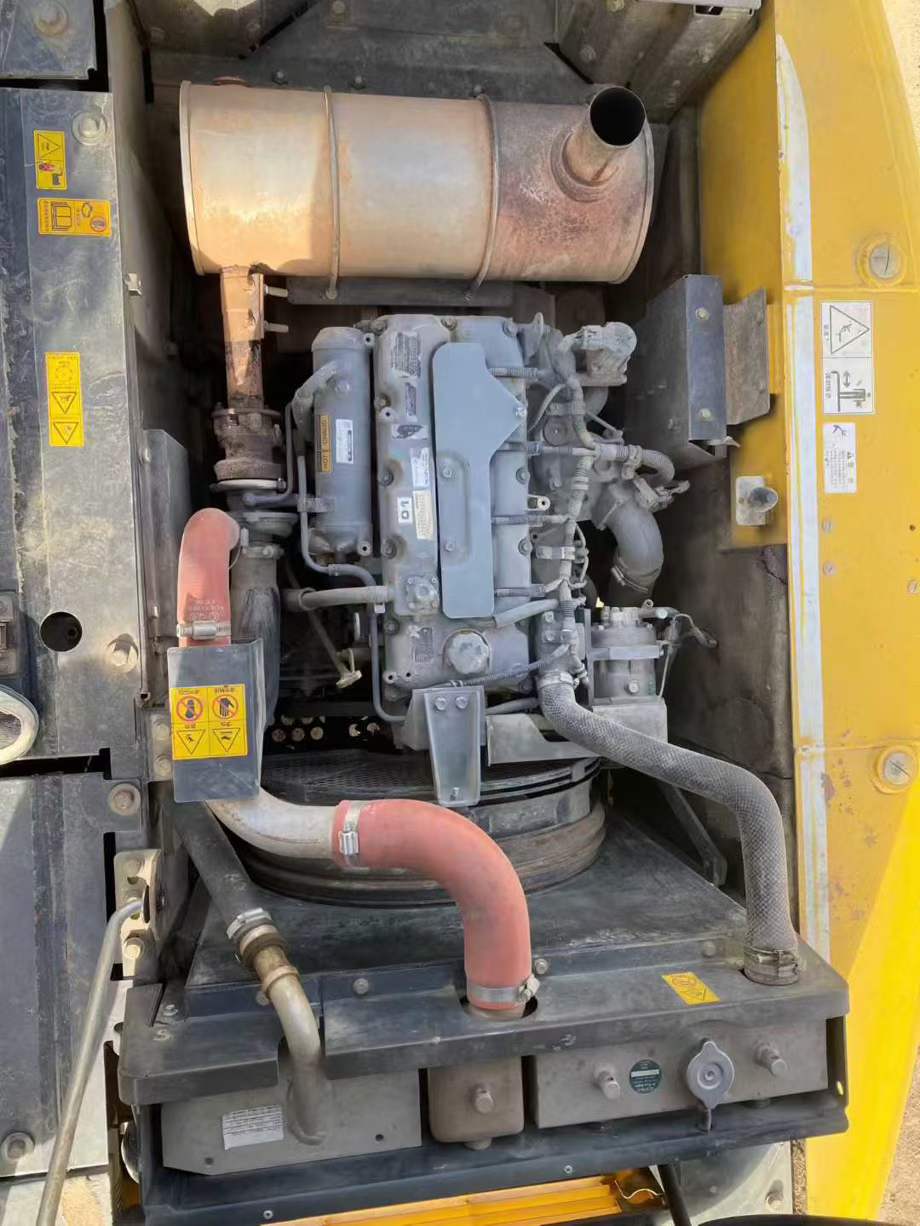 Used Sumitomo SH180LC-6 Excavator 2019 Model / 4