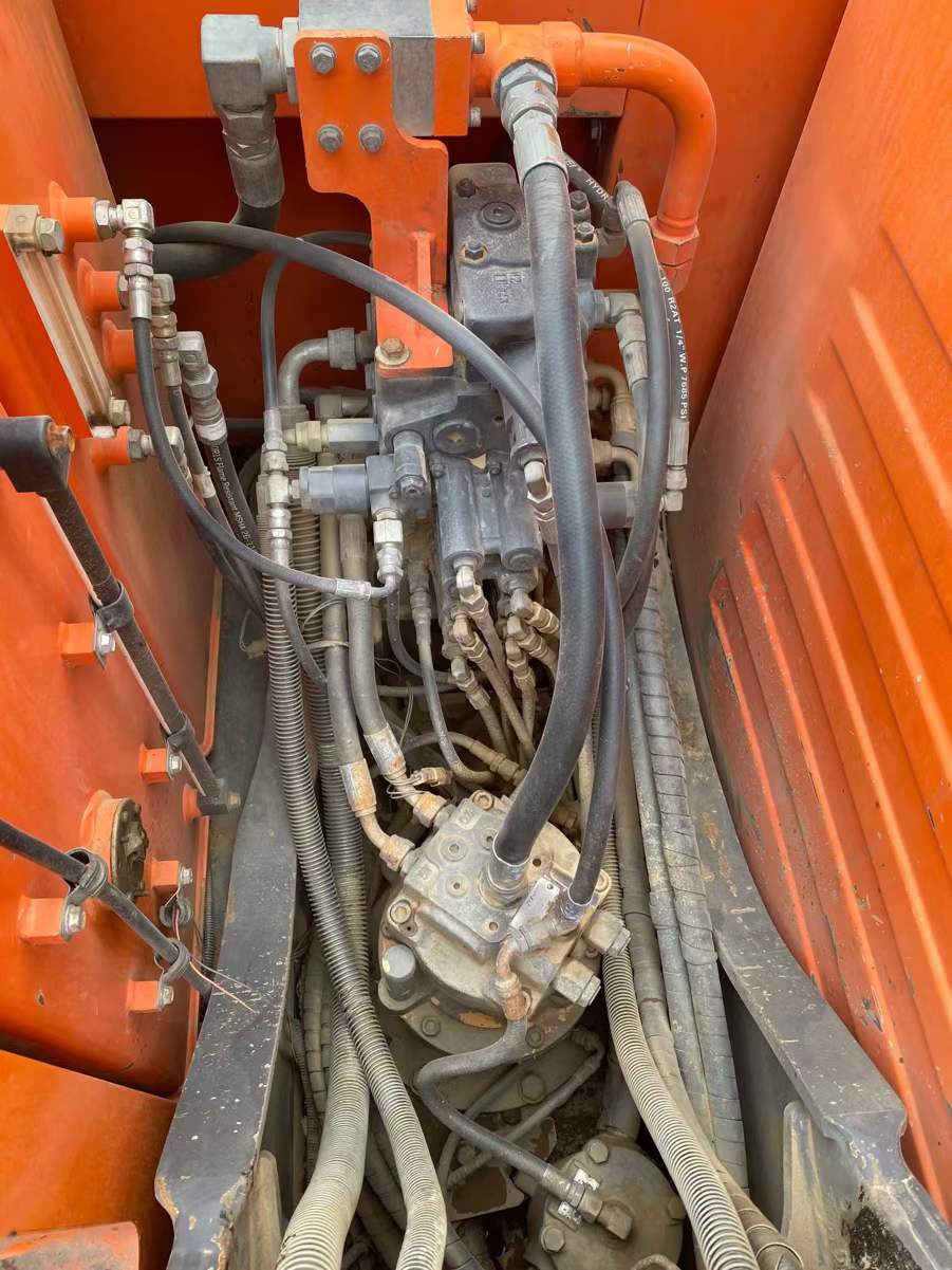 Used Doosan DX80 Excavator 2016 Model / 6