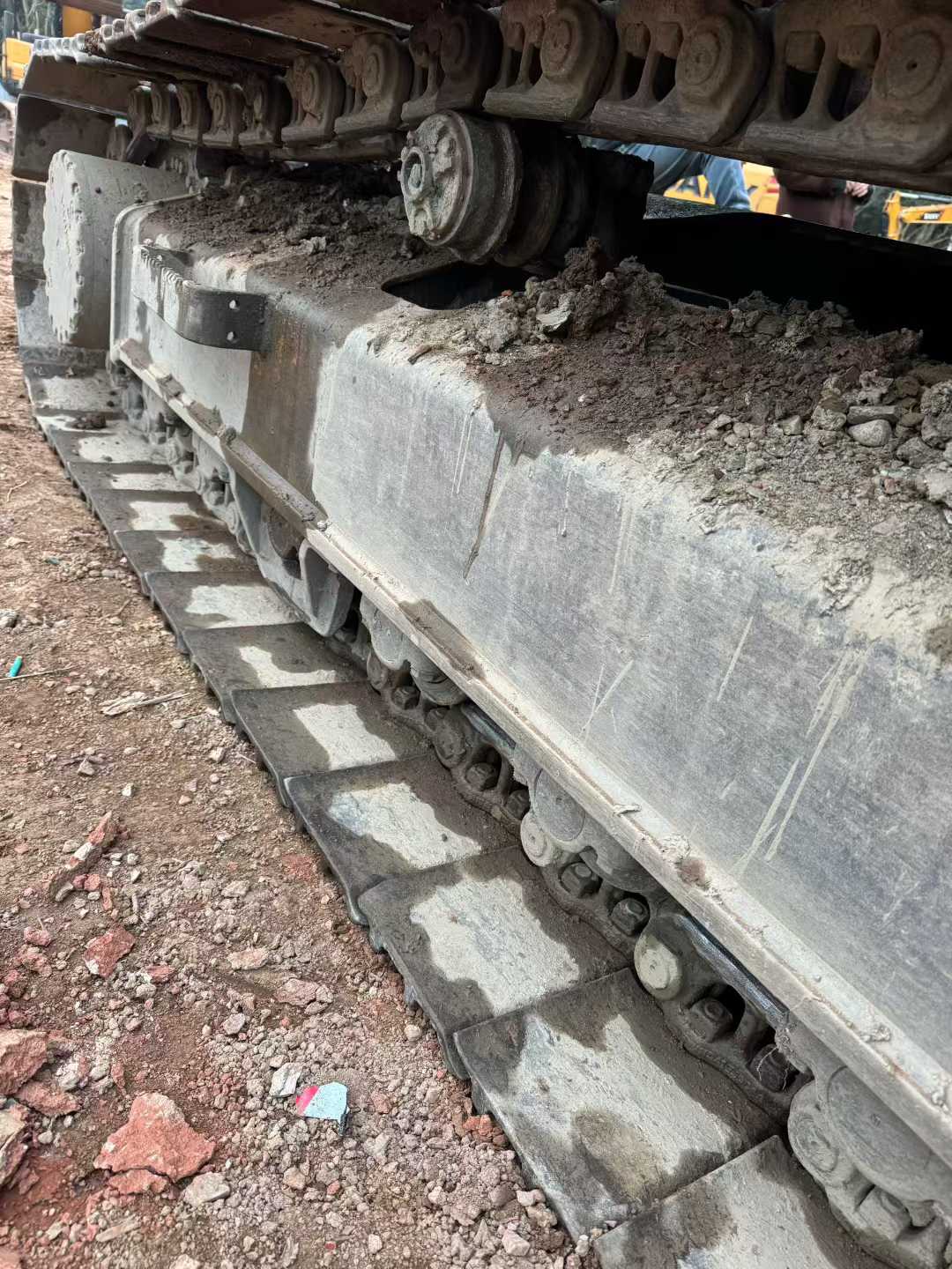 Used Hyundai R225LVS Excavator 2021 Model / 6