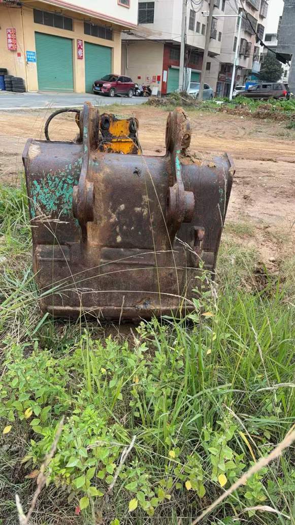 Buy Kobelco SK60 Used Excavator / 4 Used Kobelco SK60 Excavator 2016 Model / 4