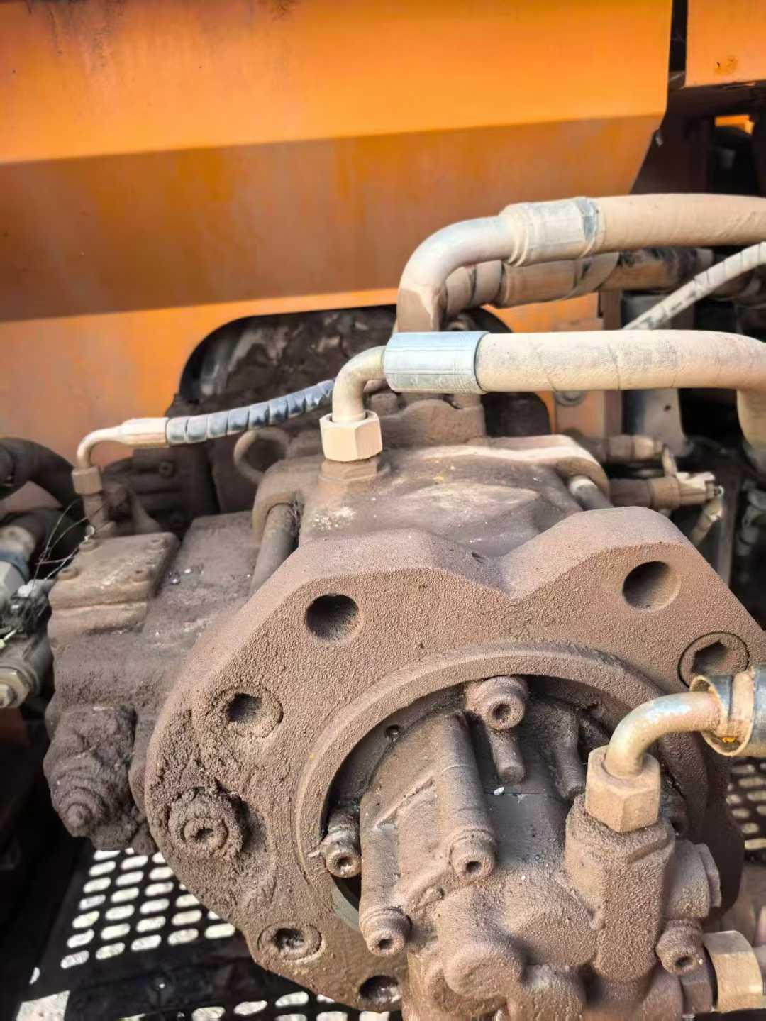 Used Sany SY85 Excavator 2016 Model / 8