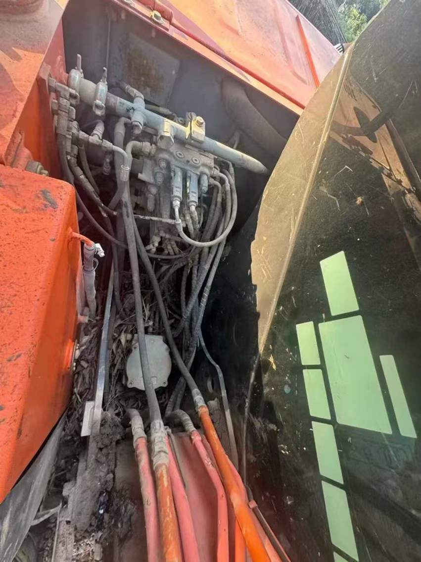 Used Hitachi ZX60 Excavator 2019 Model / 9