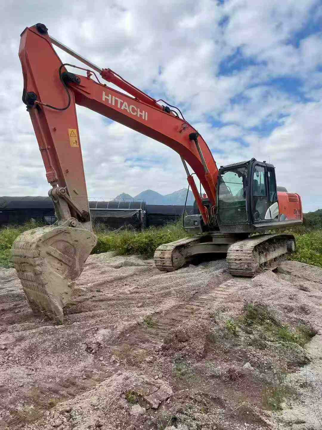 Used Hitachi EX210 Excavator 2020 Model / 3