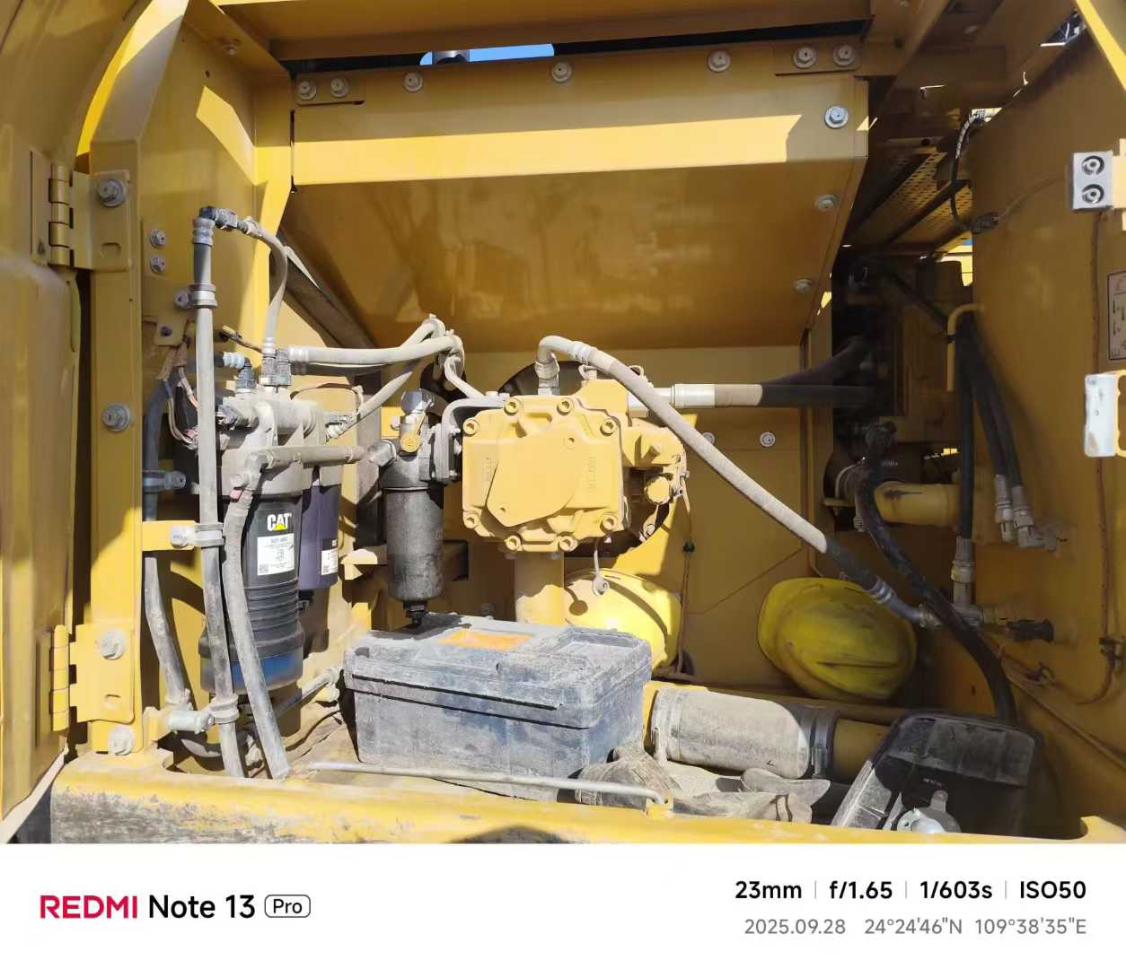 Used Caterpillar CT20 Excavator 2021 Model / 6