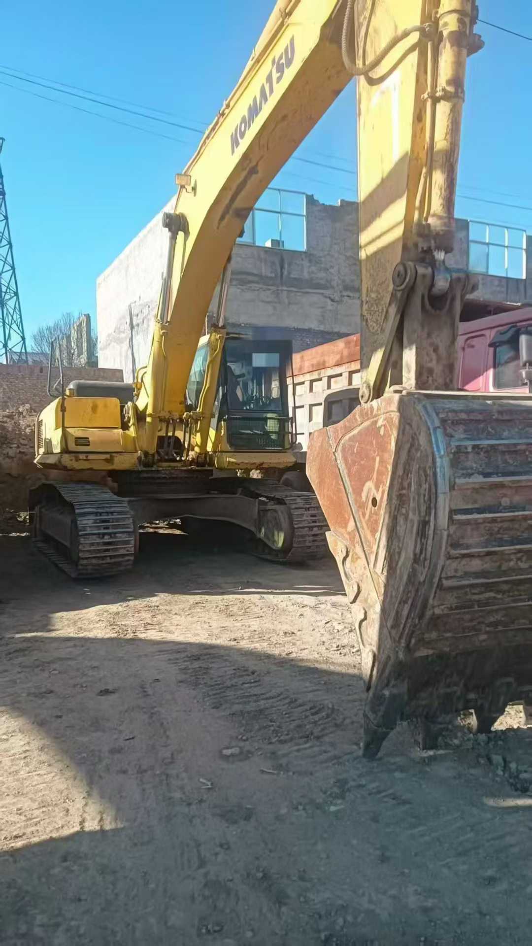 Used Komatsu PC60 Excavator 2012 Model / 2