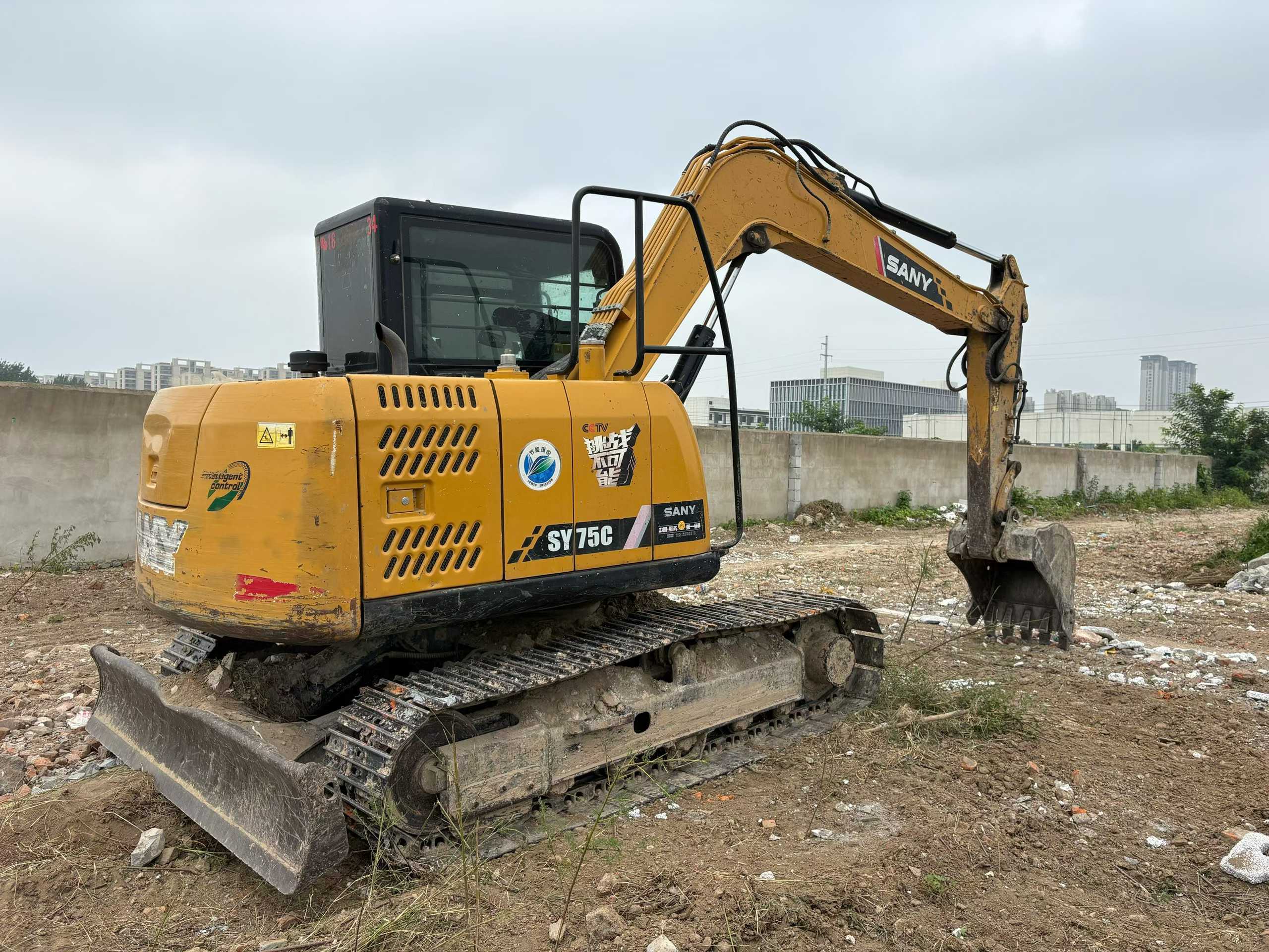 Used Sany SY75 Excavator 2020 Model / 4