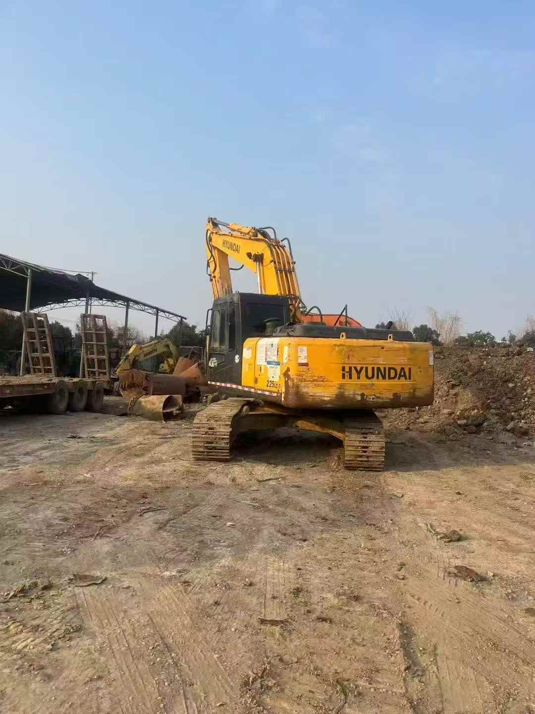 Buy Hyundai R225-7 Used Excavator / 2 Used Hyundai R225-7 Excavator 2012 Model / 2