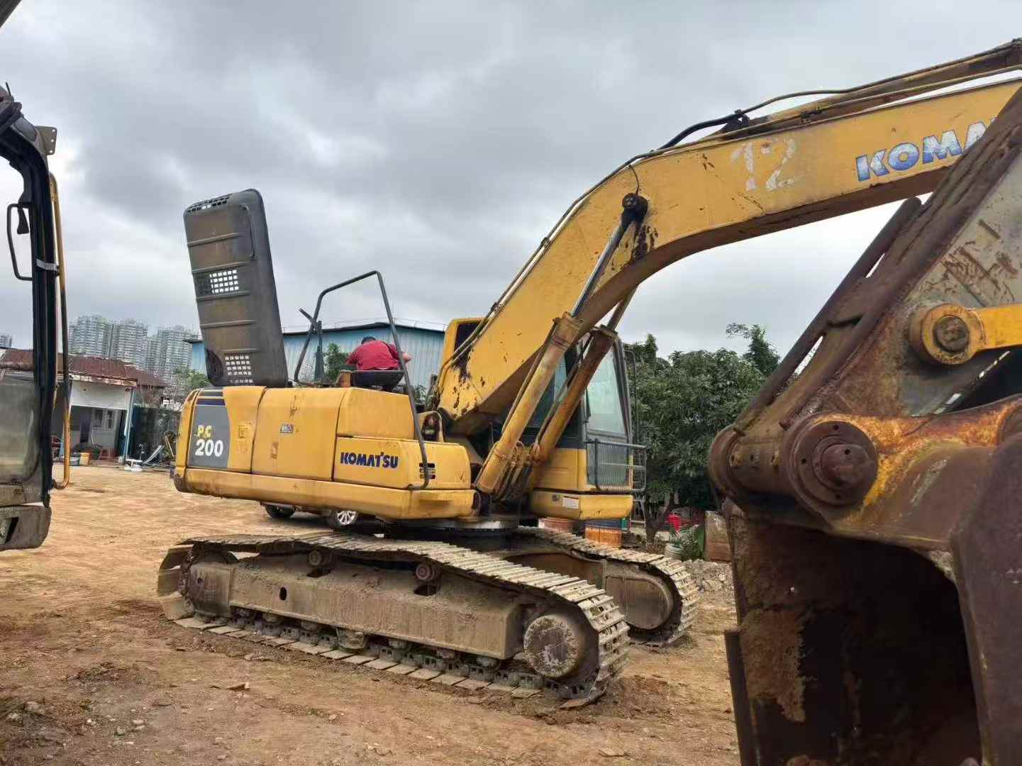 Used Komatsu PC200-8 Excavator 2016 Model