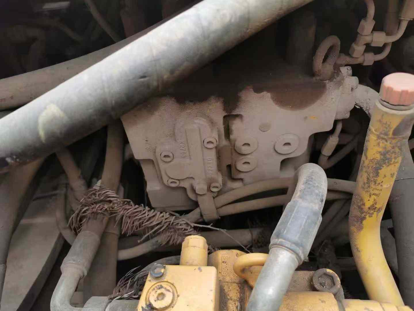 Used Sany SY215W Excavator 2017 Model / 2