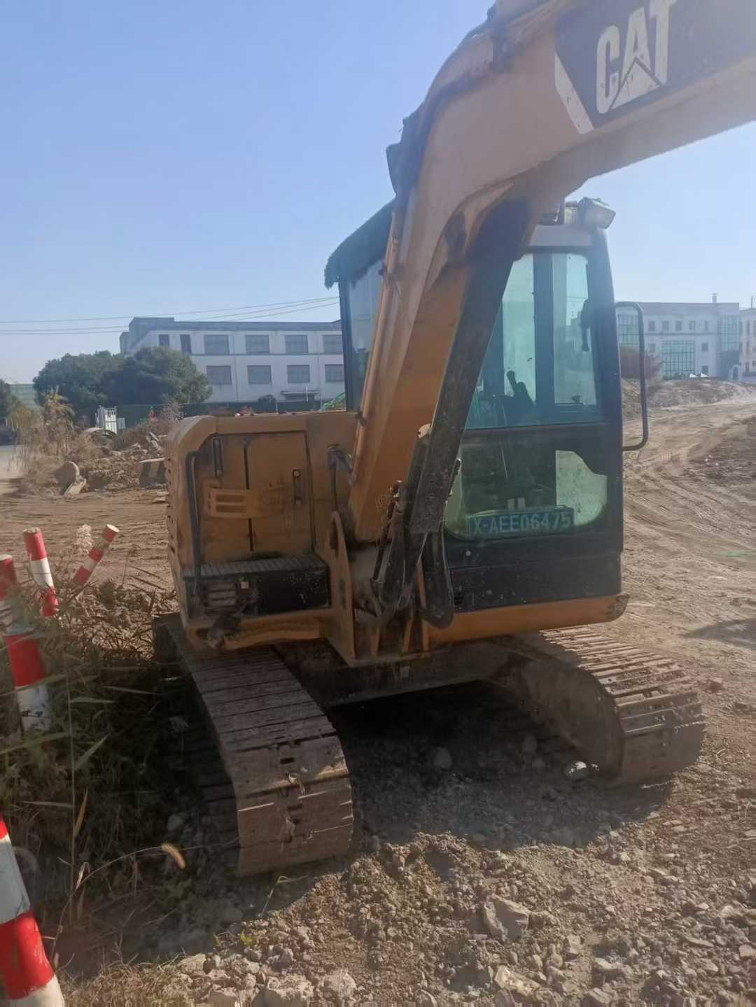 Used Caterpillar 305ECR Excavator 2016 Model / 3