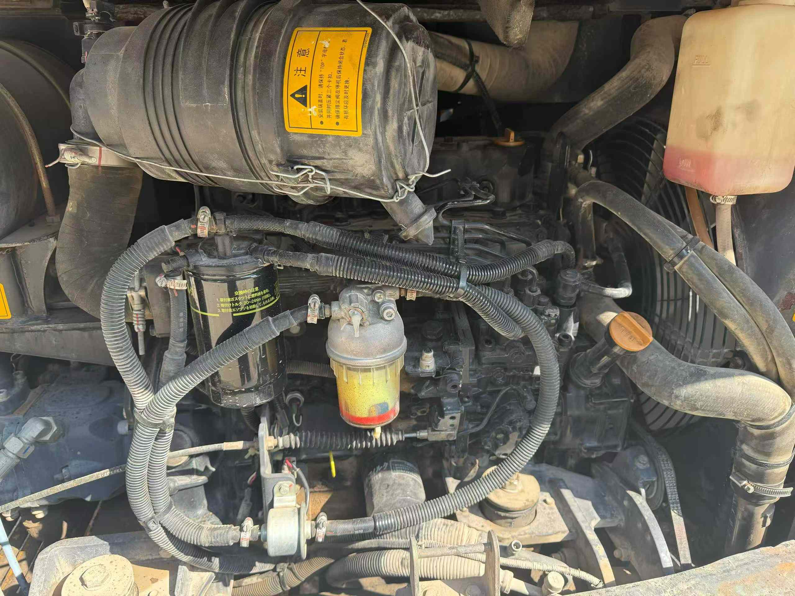 Used XCMG ZL60G Excavator 2019 Model / 4