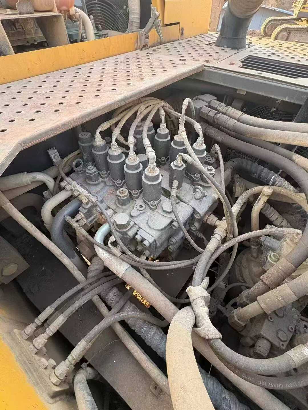 Used Volvo EW70 Excavator 2019 Model / 3