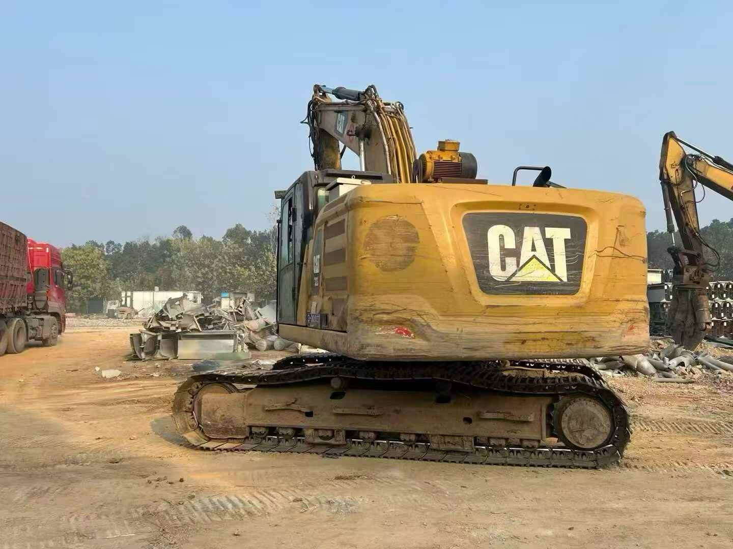 Used Caterpillar 323 Excavator 2019 Model / 2