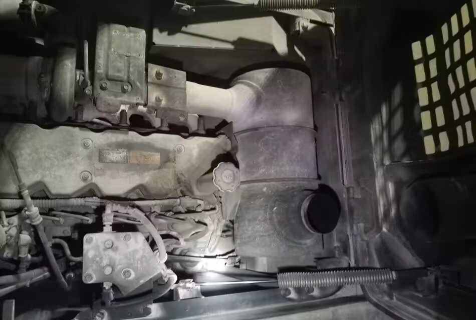 Used Komatsu PC210LC-8 Excavator 2022 Model / 5