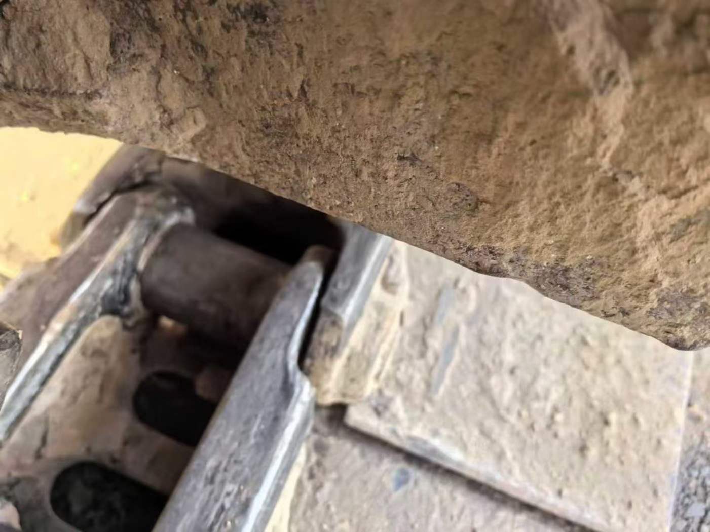 Used Komatsu PC200 Excavator 2014 Model / 5