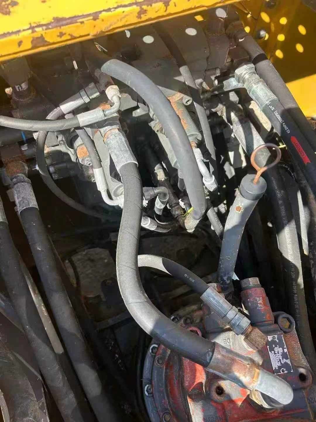 Used Volvo EW210C Excavator 2016 Model / 7